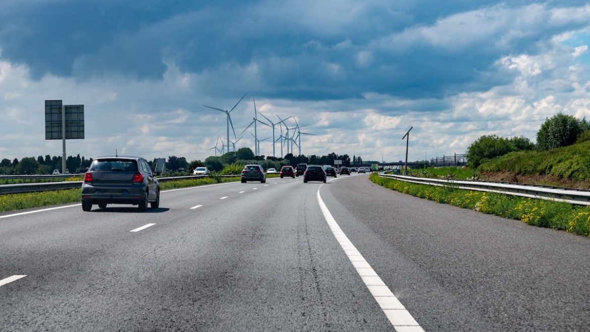 Warum E-Autos auf der Autobahn mehr Energie verbrauchen